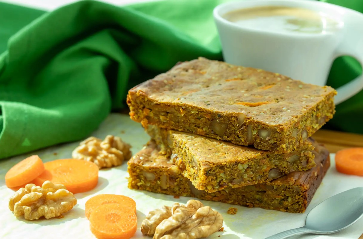 Carrot Cake Breakfast Bars