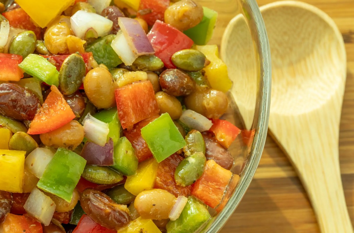 Spicy Bean & Bell Pepper Salad